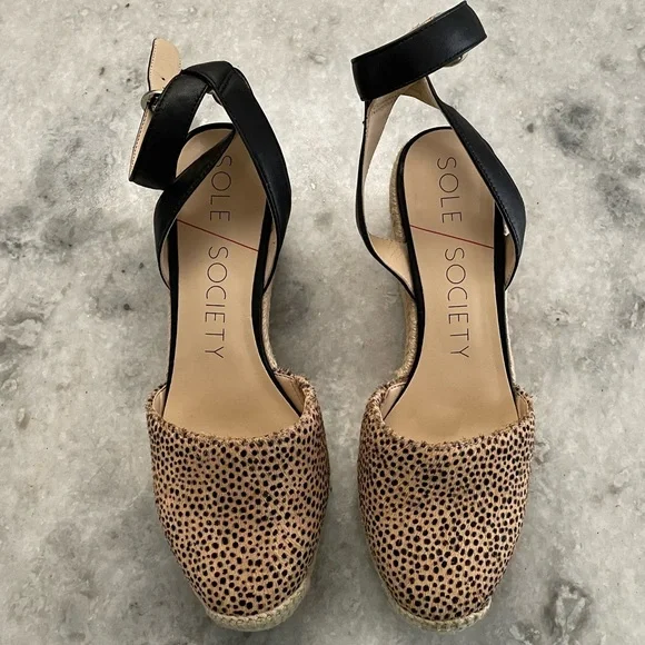 Sole Society So-Channing Black and Tan Dotted Calf Hair Espadrille Wedges - Picture 3 of 16